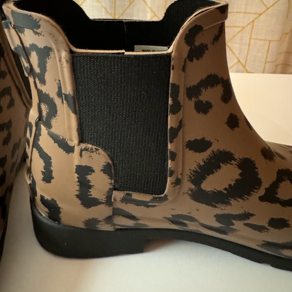 Hunter Chelsea Cheetah Print Rain Boots Size 7 Like New! - Picture 6 of 7